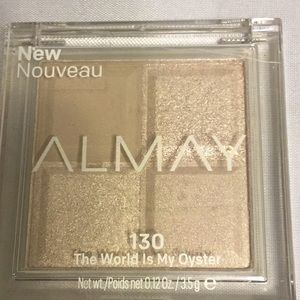 ALMAY #130 THE WORLD IS MY OYSTER EYESHADOW QUADS